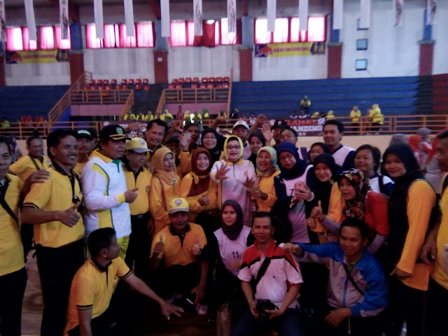 Pembukaan HUT PGRI ke 71 dan Hari Guru Nasional Kab. Subang Tahun 2016 Pembukaan HUT PGRI ke 71 dan Hari Guru Nasional Kab. Subang Tahun 2016