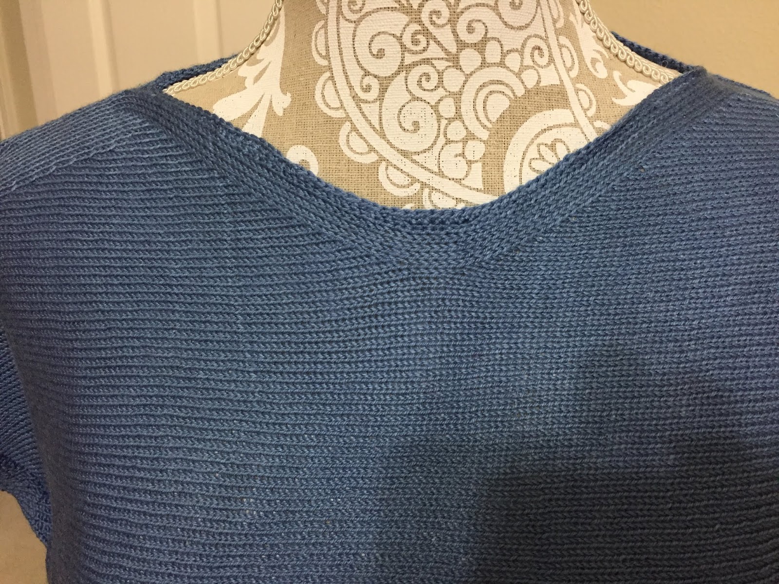 Karla's Machine Knitting: Sideways knitted top