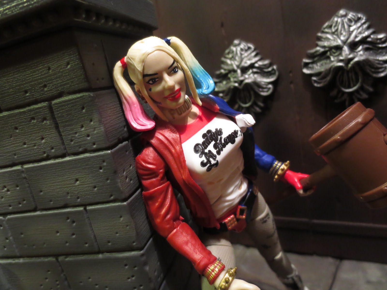 toys r us harley quinn