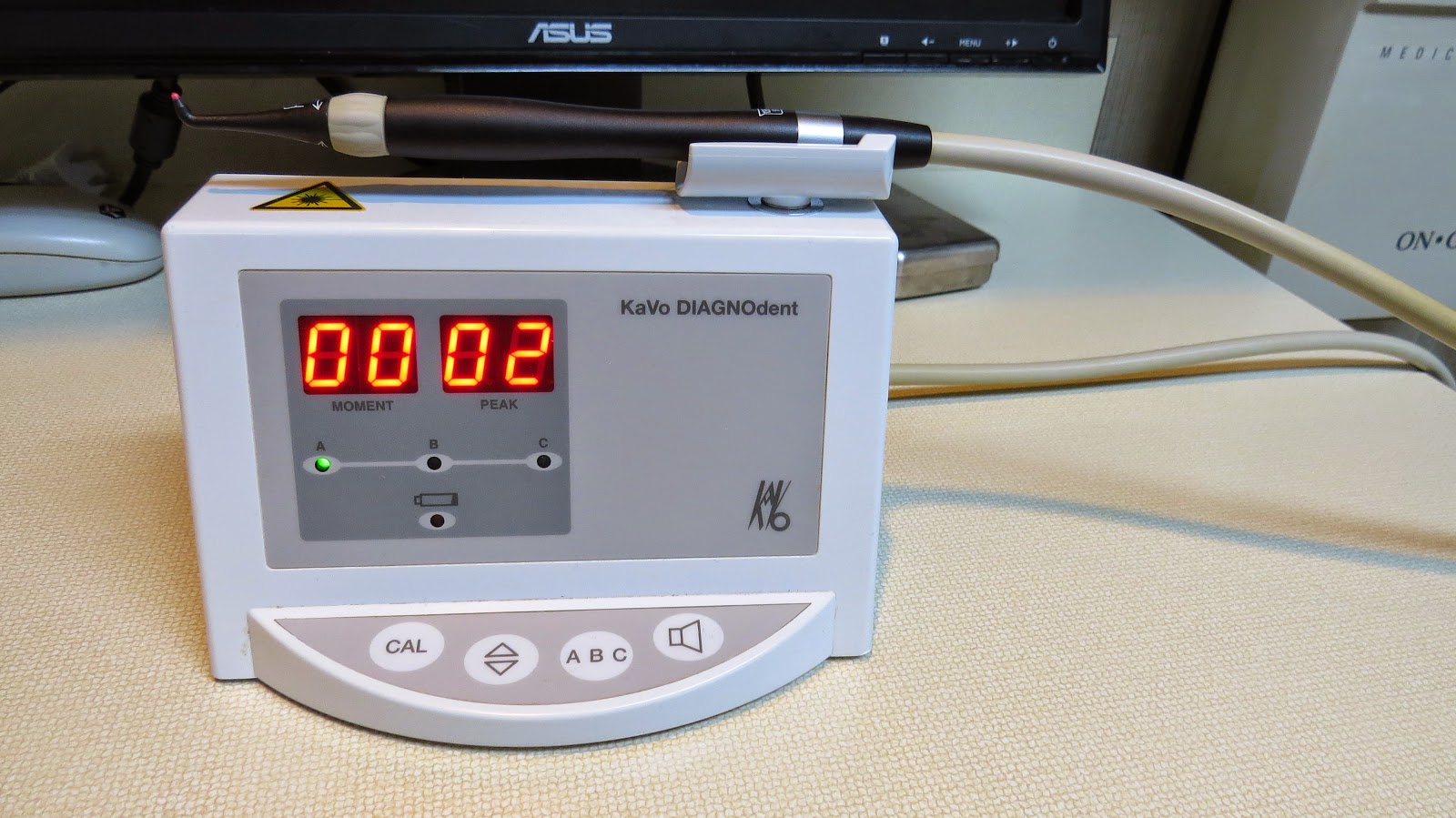 Davis Dental Diary Kavo DIAGNOdent cavity detector