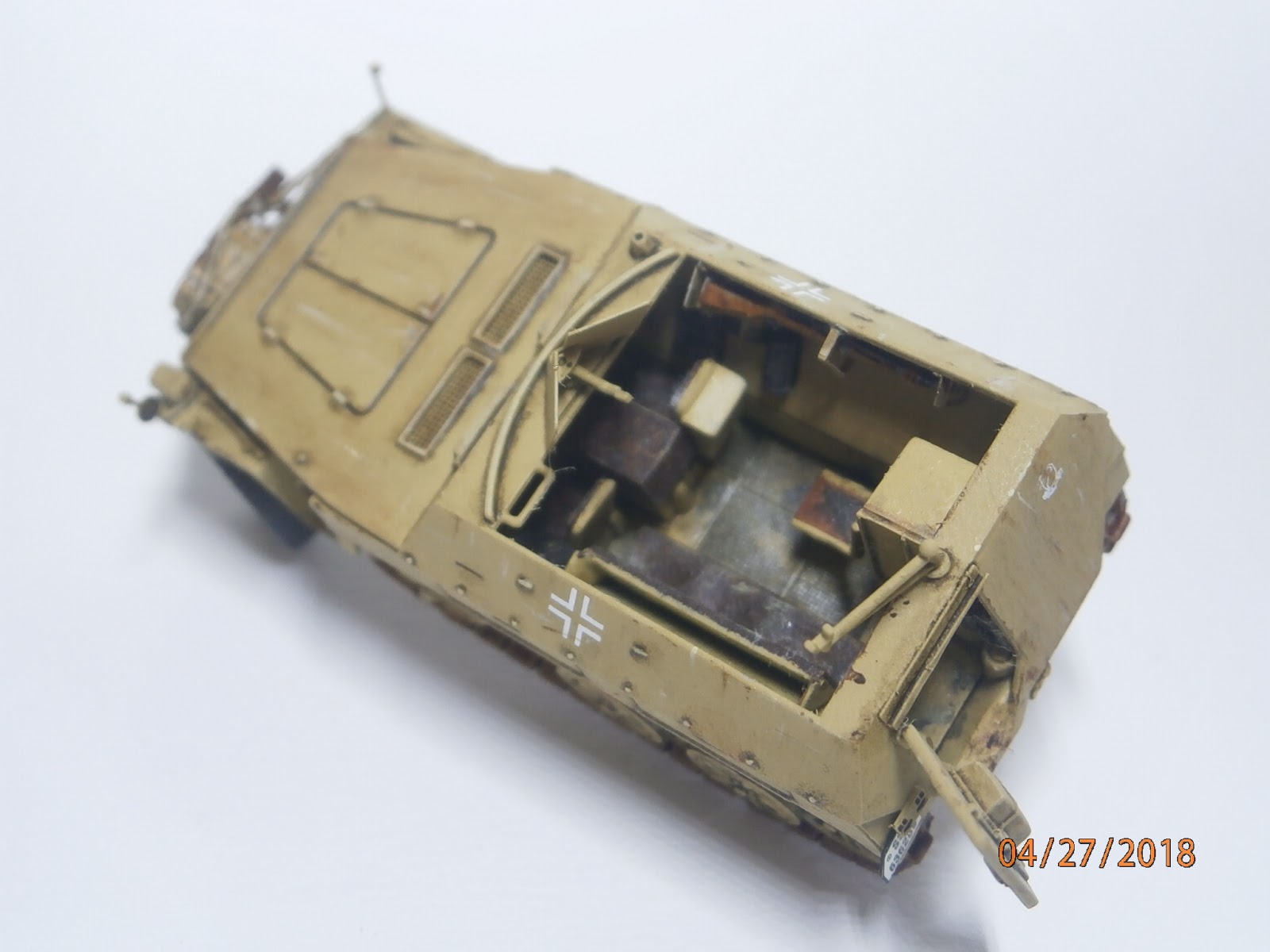 Diorama Ardennes (Puma, Sdkfz 250 Neu & Schwimm) - Page 8 P4270543