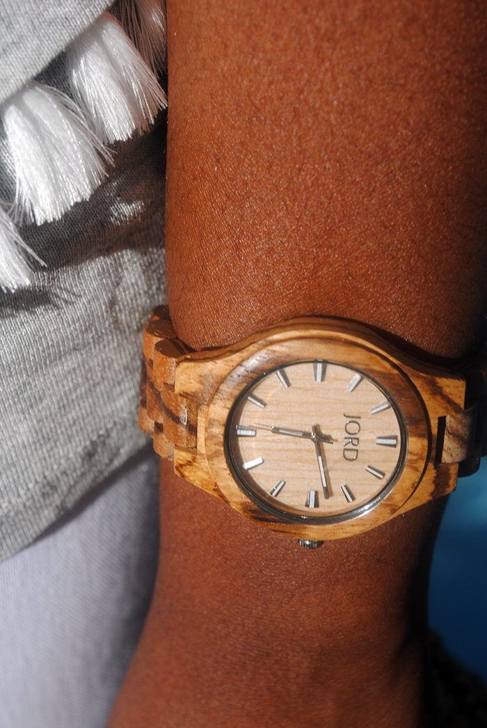 A fashion post sponsored by JORD Wood Watches featuring items from H&M, Missguided, and Ann Taylor. This summer is all about natural textures and patterns for me: snake print, straw handbags, and now wooden watches! I was recently contacted by the good people at JORD Watches and asked if I would like to try out one of their gorgeous timepieces. I said YES without a second thought and I'm so glad I did! It's definitely a unique watch and conversation starter. A lot of people wonder if it's heavy or made from cheap materials and the answer to both questions is no! It's a light watch so it doesn't feel like I'm carrying a log around on my wrist, but it's made from natural Zebrawood and Maple so it will last and last. Keep reading to see how you can win a voucher towards a JORD wood watch of your very own!