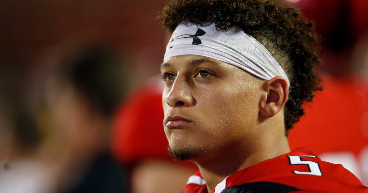 патрик боулс-лайон. патрик махоумс обои. патрик махоумс фото. патрик махоумс фото. патрик махоумс американский футболист.