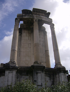 Ναός της Εστίας στην αρχαία αγορά της Ρώμης