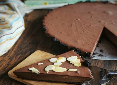 https://rahasia-dapurkita.blogspot.com/2017/10/resep-mebuat-chocolate-mousse-tart-yang.html