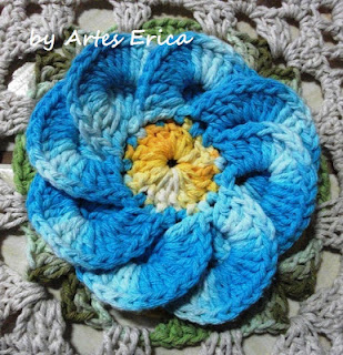Flor de crochê Bergamota para aplicação em tapete de barbante
