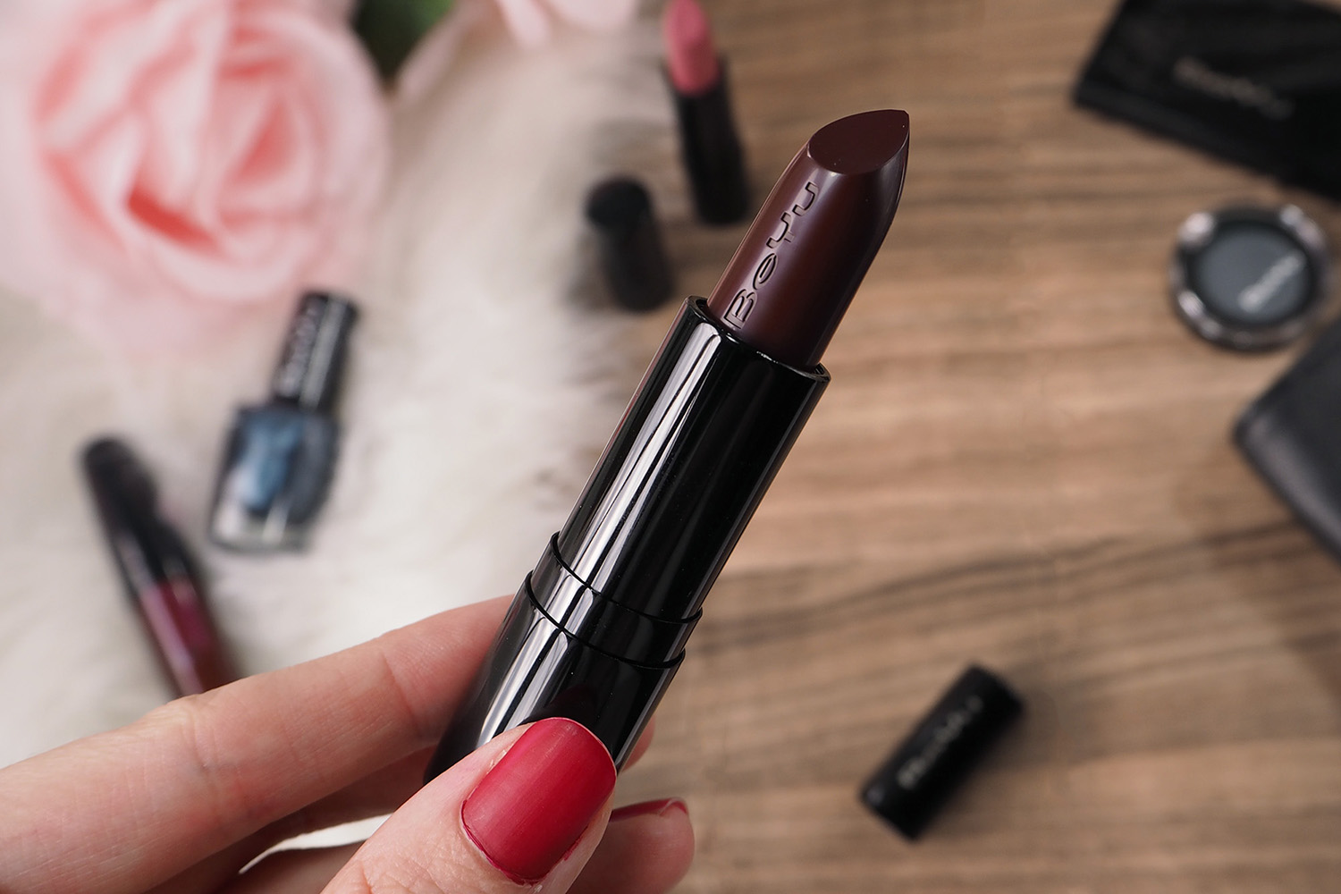 Vampy Lips Burgundies and Berries Mateja's Beauty Blog