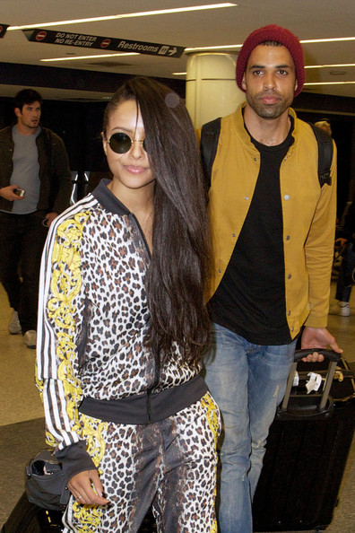 gossip-withouttheguild: Kat Graham and fiance Cottrell Guidry touch