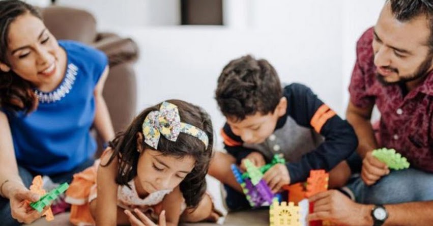 León Trahtemberg: «Hoy está en juego evitar un vacío en el desarrollo de los niños» León Trahtemberg: «Hoy está en juego evitar un vacío en el desarrollo de los niños»