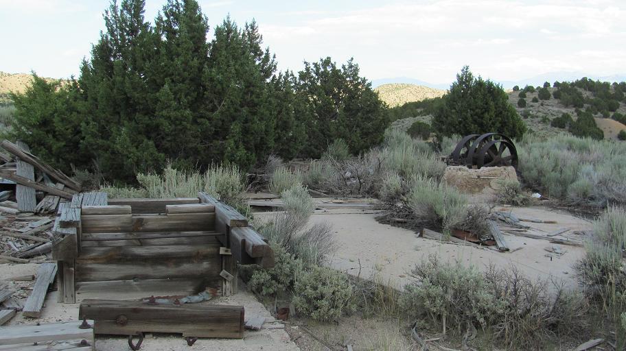 A short history of what's important Ghost Town Tuesday Dividend, Utah