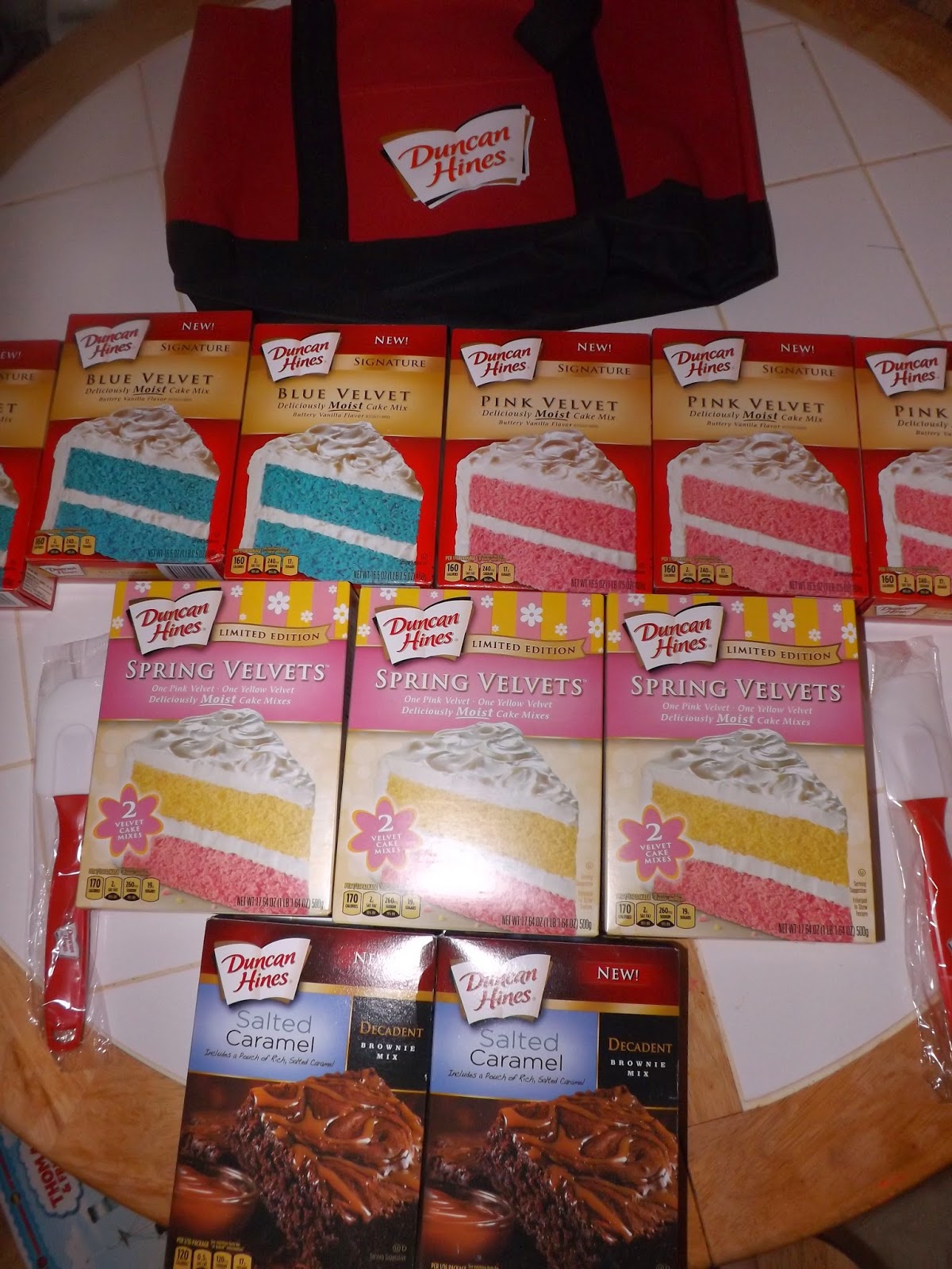 New Age Mama Duncan Hines® Signature Blue and Pink Velvet Cake Mixes & Salted Caramel Brownies