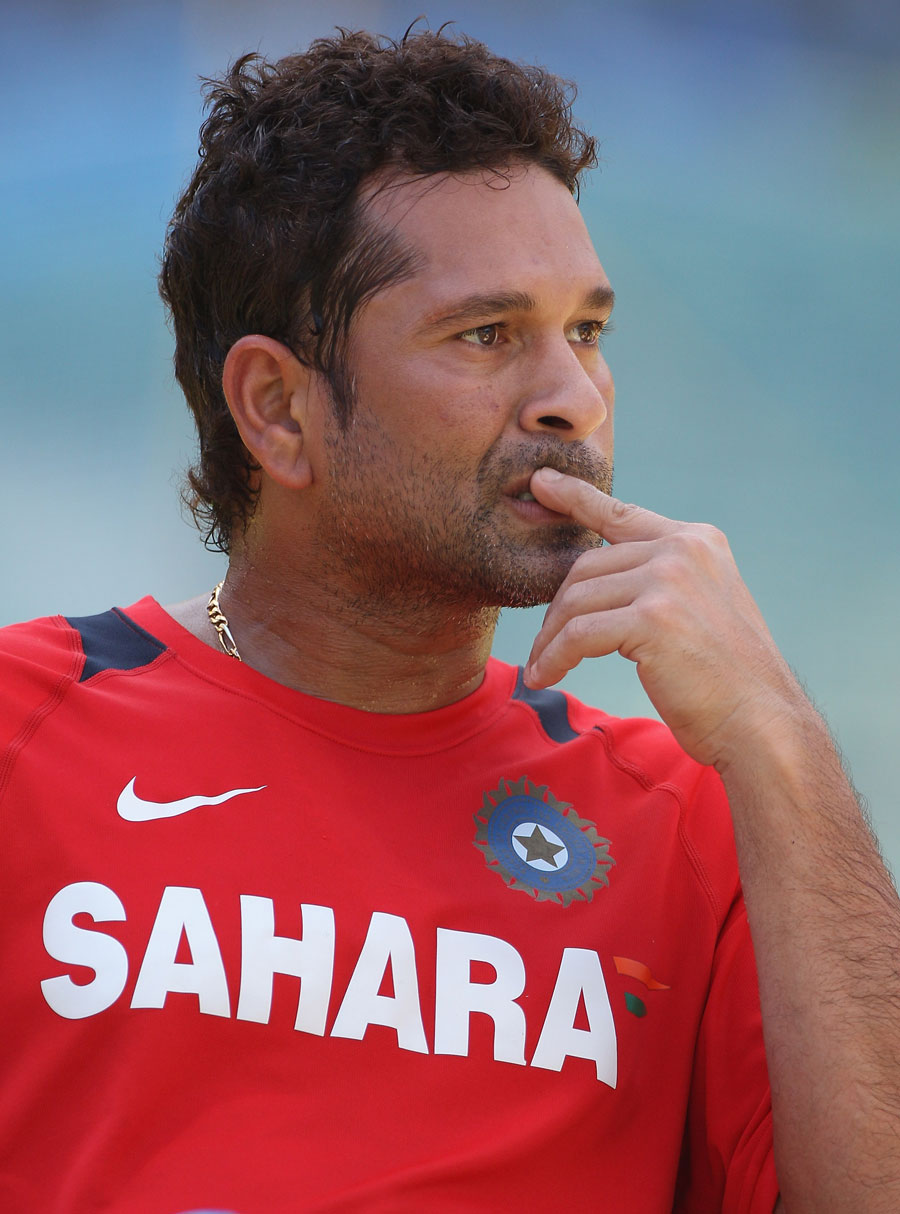 Sachin Tendulkar HD Wallpapers sachin-tendulkar-hd-wallpapers