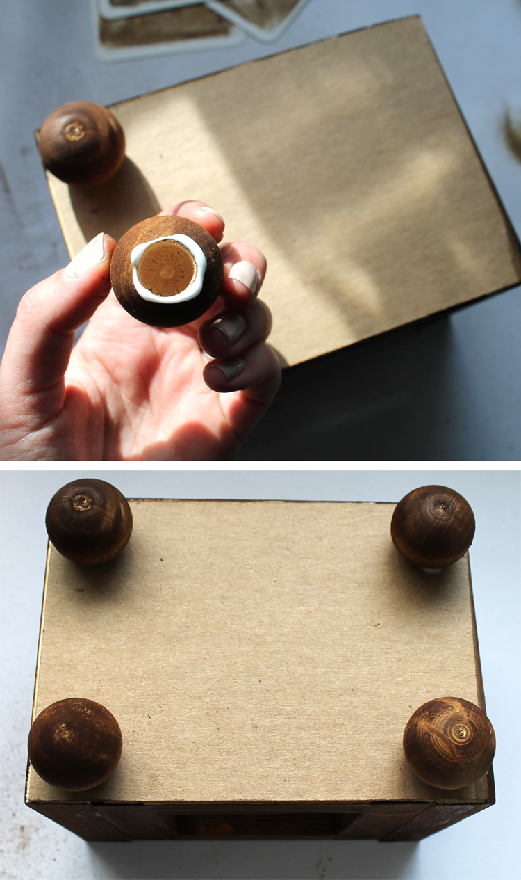A perfect Fathers Day gift idea, this wood photo desktop organizer is easy to make! fathers day ideas
