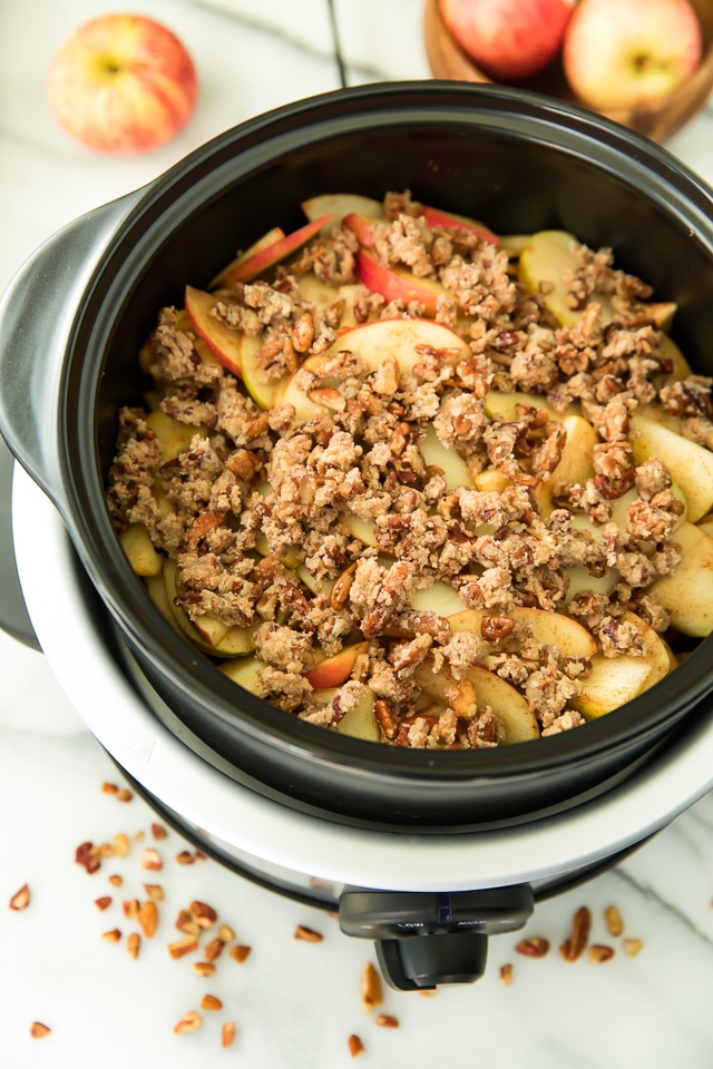Skínny Slow Cooker Apple Crísp VARIOUS RECIPES MOM'S