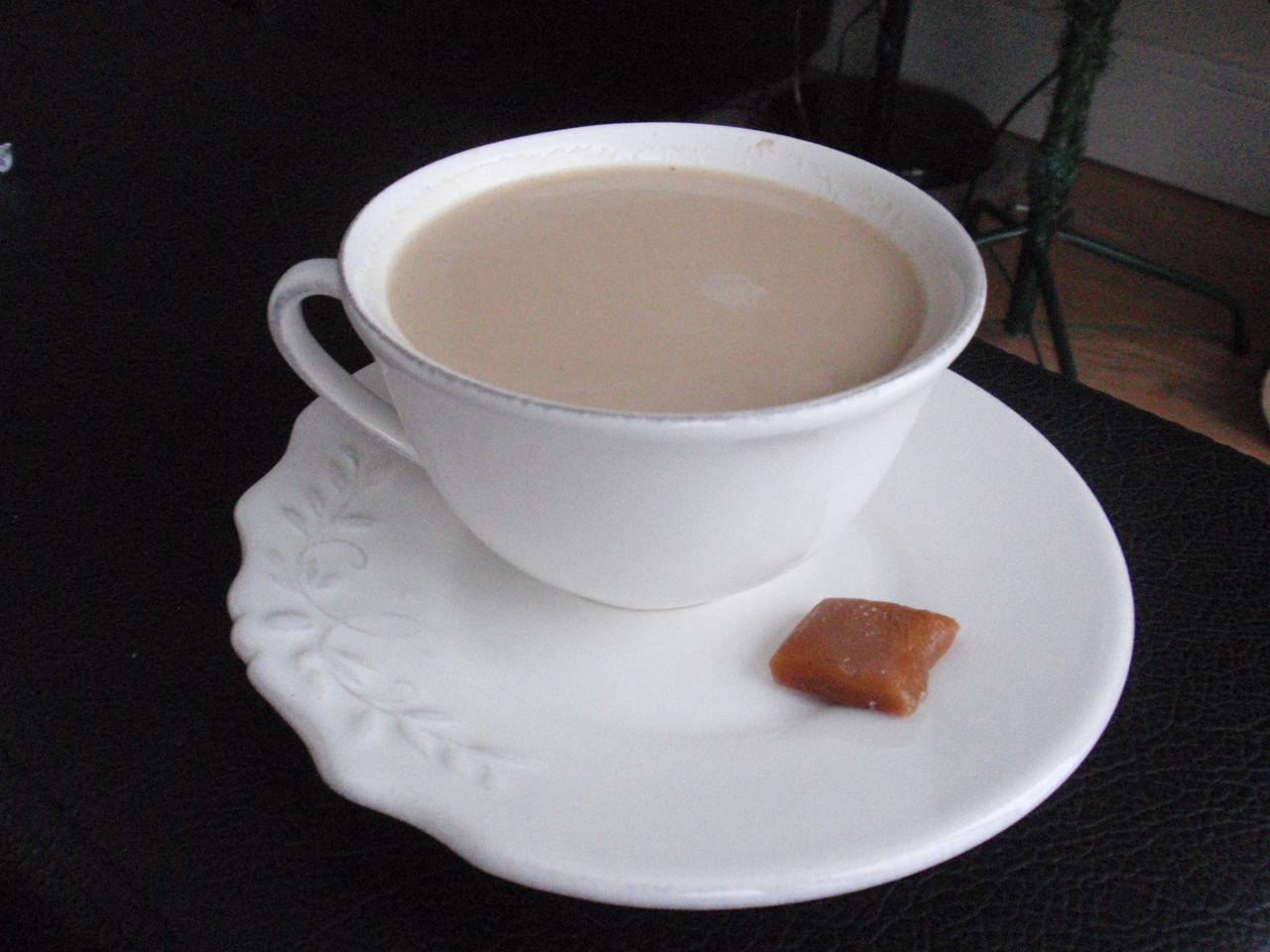 Süt Reçeli Soslu Kahve (Dulce de Leche Latte)