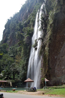 waterfall lembah harau
