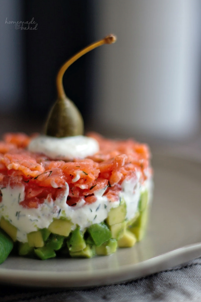 {Rezept} Leichte Sommerküche mit Lachs - Räucherlachstatar mit Avocado ...