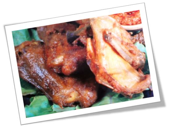 Ayam Goreng - Spesial. | Aneka Masakan Tradisional Indonesia