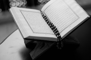 Adab Membaca Al Quran dalam Islam Sesuai Sunnah