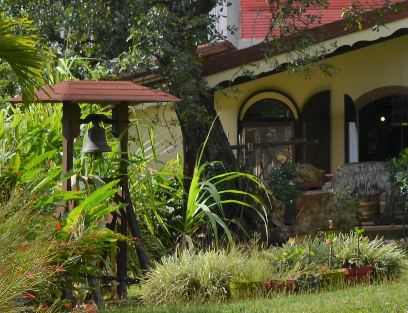 Michèle en Baskets Musée du Rhum SainteRose La Guadeloupe