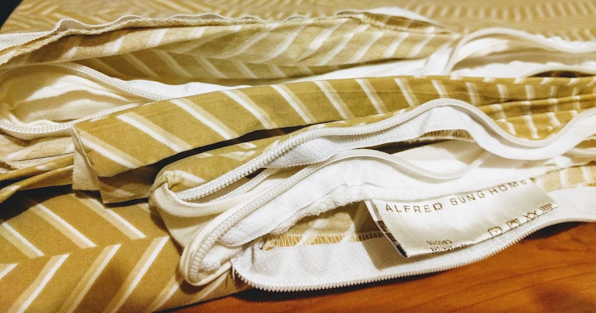 Duvet cover quick fix from zipper to velcro