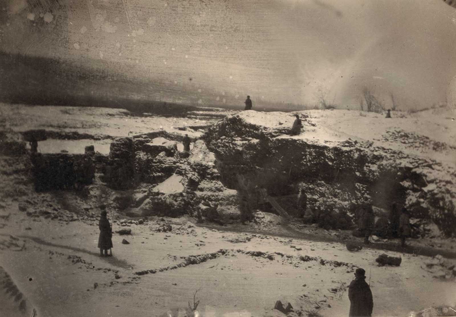 Armed guards surround a placer mine at Kara, Transbaikalia, where hard labor convicts work.