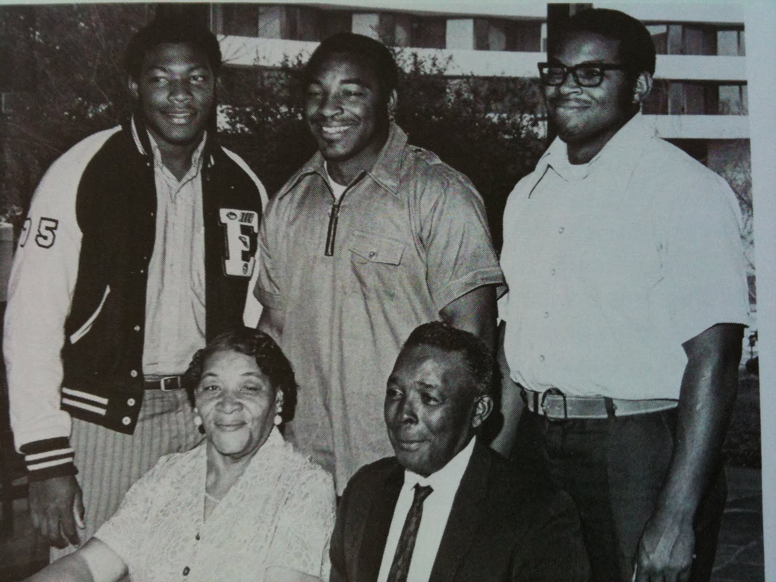 Joe Johnson Eufaula, Oklahoma Lee Roy & Dewey Selmon Signing Papers