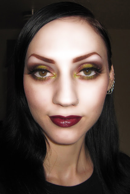 Glitter is my Crack: Film Noir Makeup look with Morgana Cryptoria