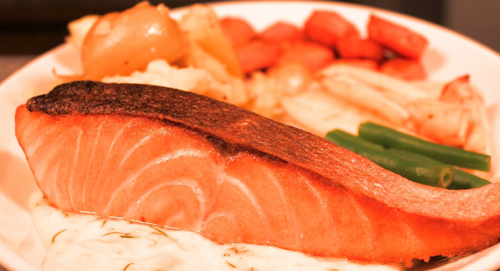 How to Keep Skin Young and Healthy Naturally Omega 3's and Keeping That Youthful Glow