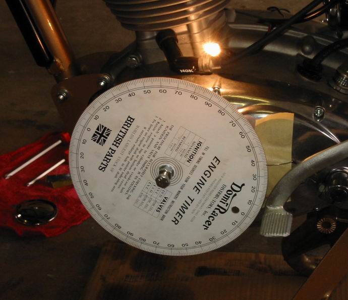 Vintage Veloce™ Setting the Ignition Timing on a Ducati Single