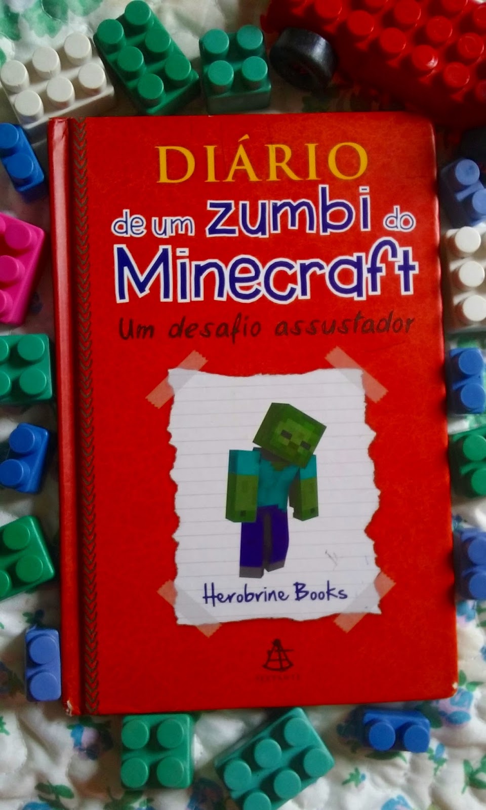 Diario de Um Zumbi do Minecraft: Um Desafio Assust (Em Portugues