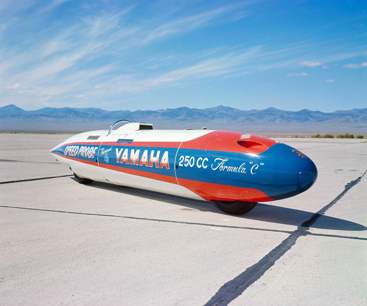 Bonneville Bonneville-salt-flats-speed-trials-1966-8