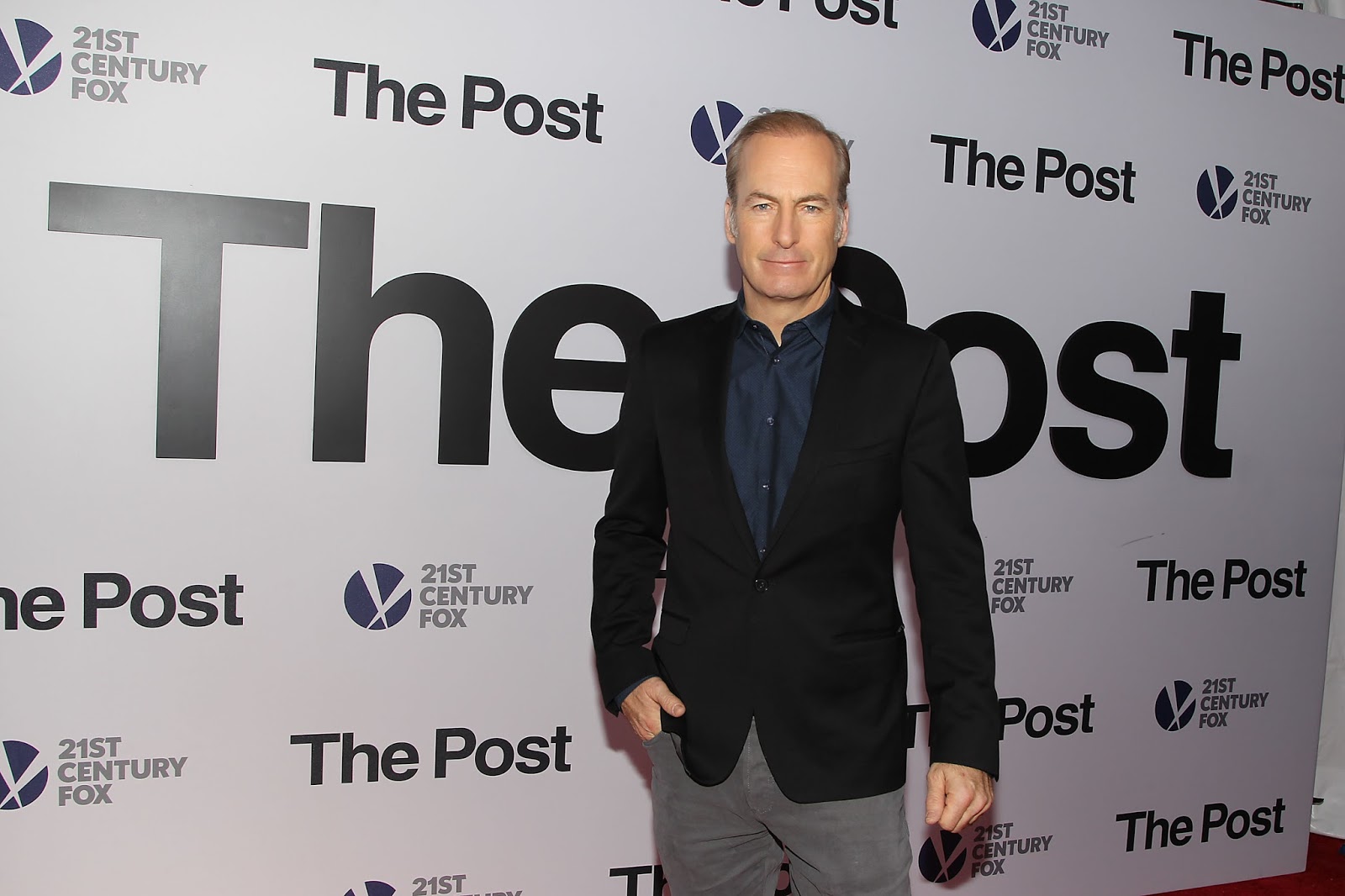 Vanessa Kirby Wallpaper Phone