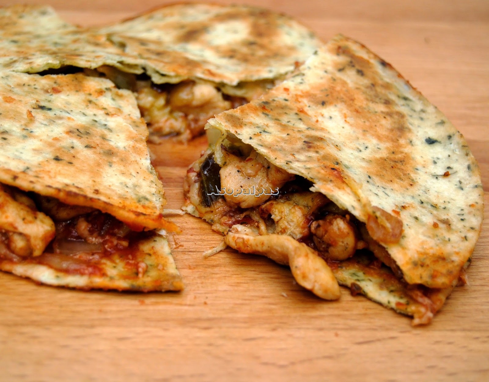 Quesadillas de Pollo (Chicken Quesadillas) Receta Asopaipas. Recetas