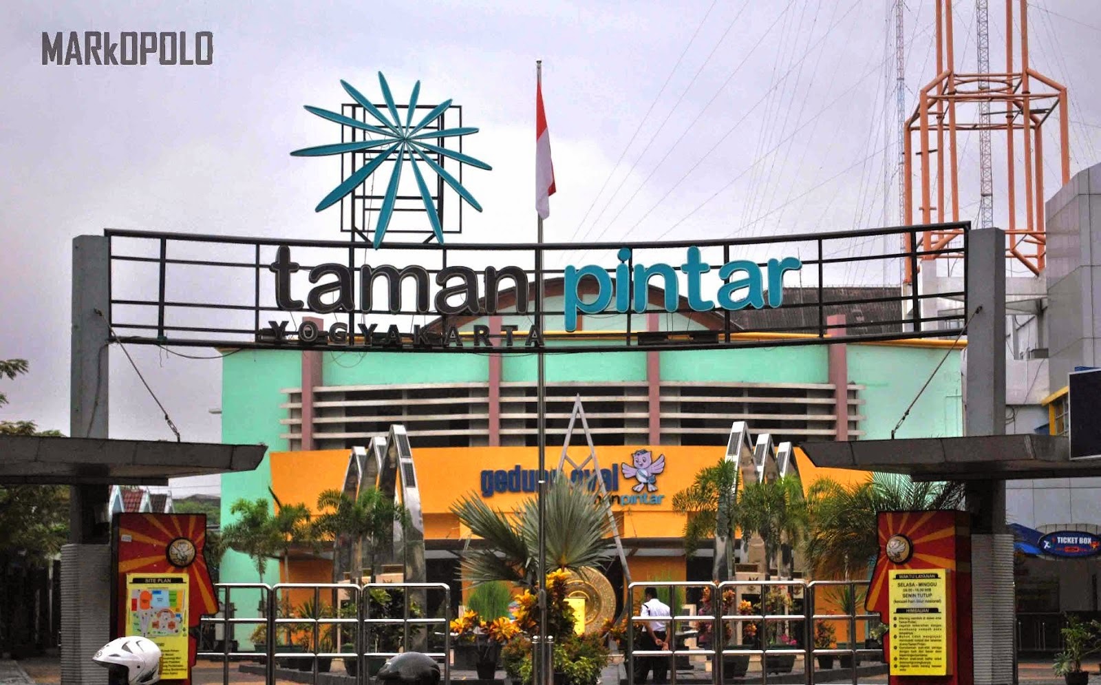 Deskripsi Taman Pintar Yogyakarta Murid Santuy