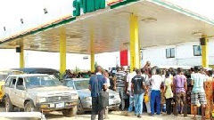 PETROL TANKER DRIVERS ON STRIKE IN NIGERIA PETROL TANKER DRIVERS ON STRIKE IN NIGERIA