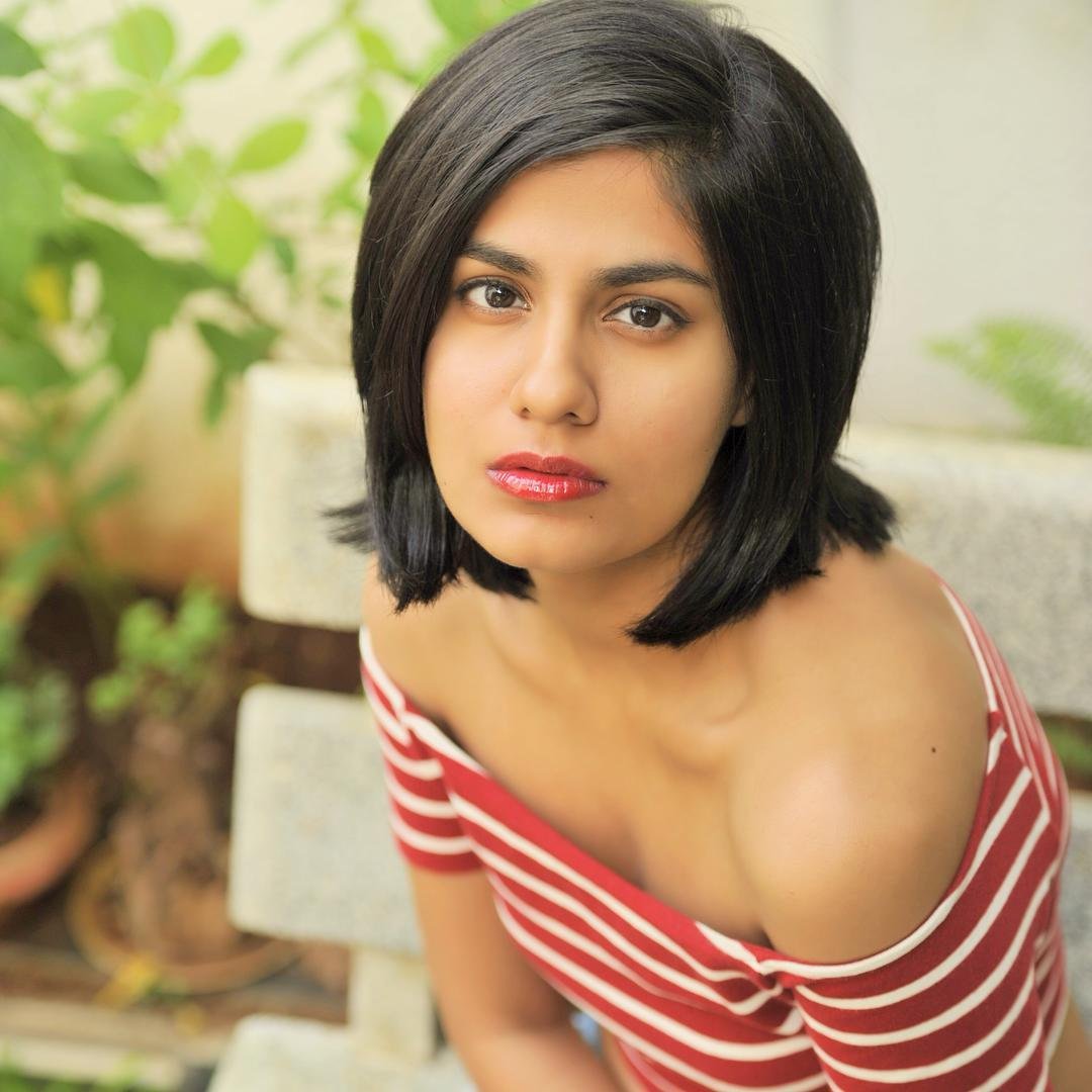 Amazon Prime Video Ad Cast Actress photos