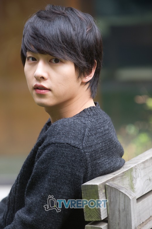 My Joong Ki: Wolf Boy’s Song Joong Ki Says, “Almost No Lines for Me, So
