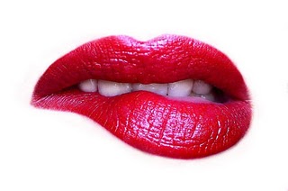 AromaKasih: Bibir Menawan, Gigi Putih Berseri