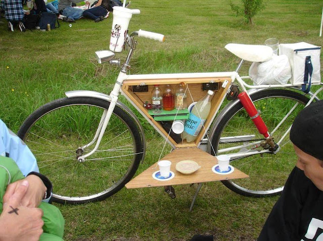 Bicicleta-Baú: A solução para seus problemas! rsrs