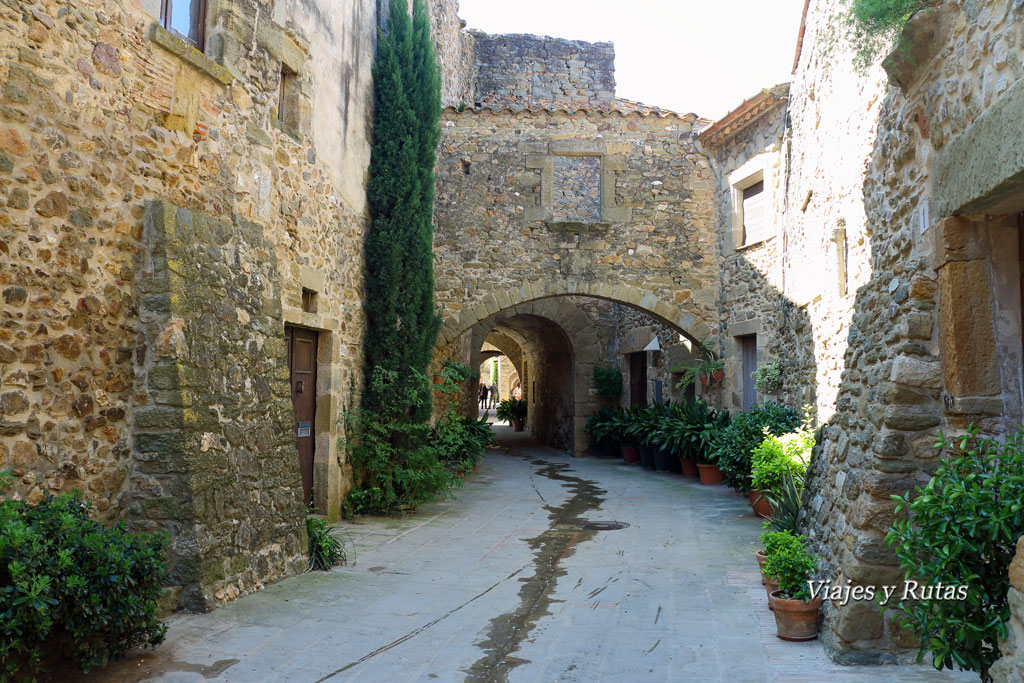 Calles de Monells, Girona