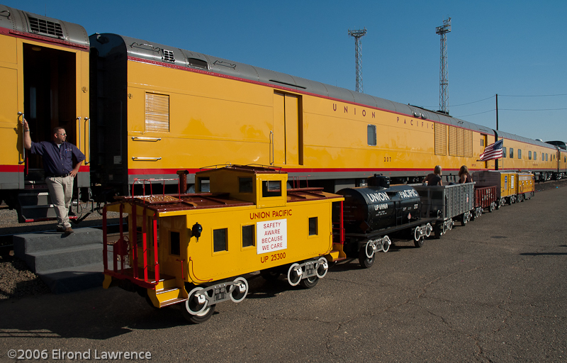 Outside Is America: Union Pacific's Midcentury Mini-Train