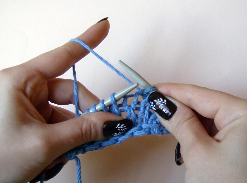 Cloopco Eastern Uncrossed knitting yarn tension and styles