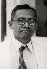 Komunitas Kajian Pemikiran dan Lakuna Guru Bangsa: PERJUANGAN DAN