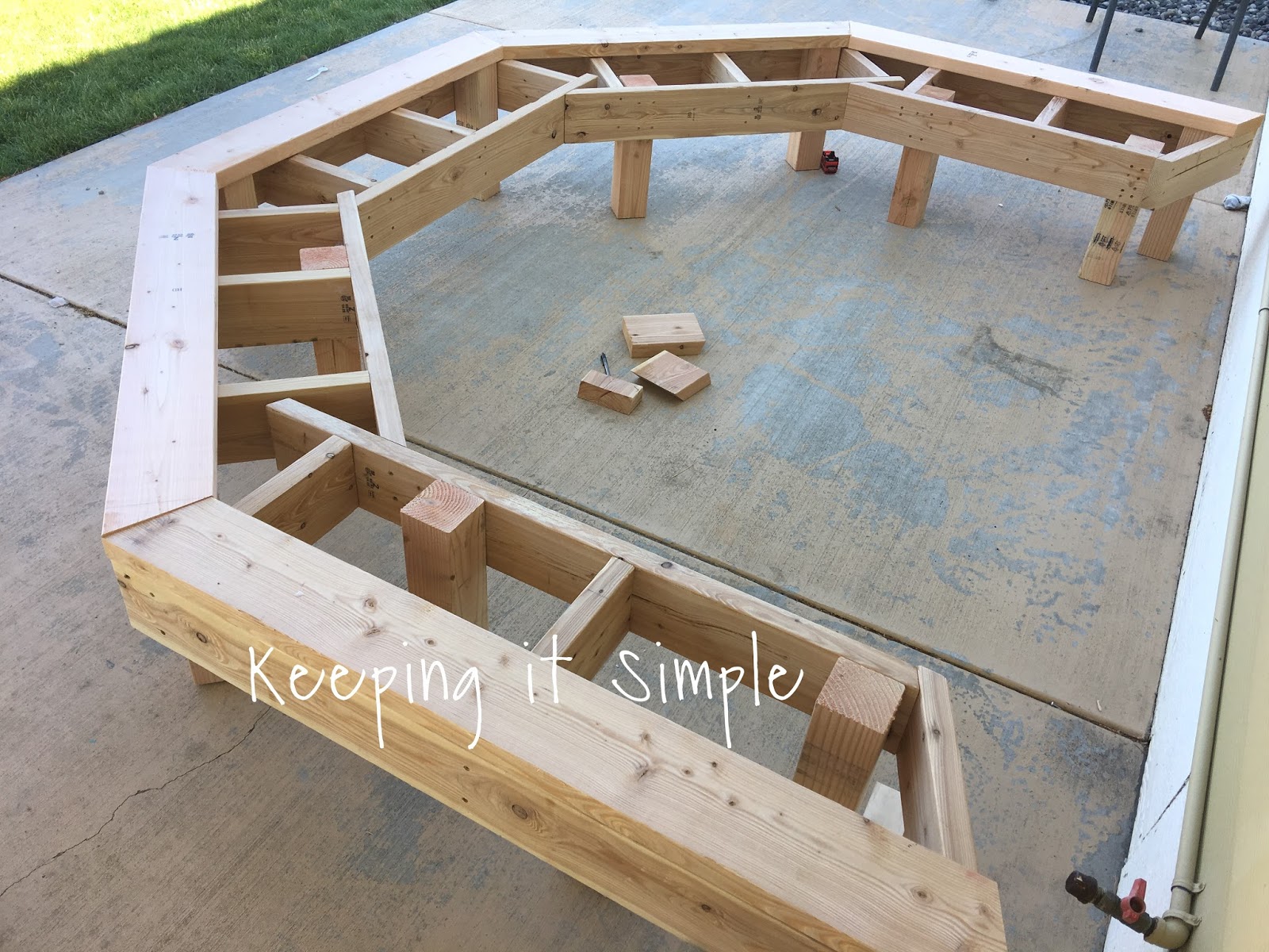 Diy Fire Pit Bench With Step By, Curved Fire Pit Bench With Back