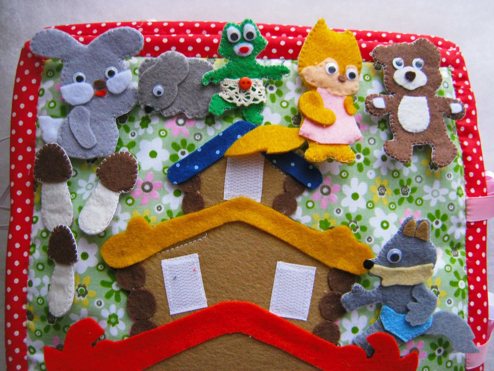 развивающая мягкая книжка. развивашки из фетра. мягкая книжка своими руками. фетровые развивающие книжки. развивающие книжки из фетра.