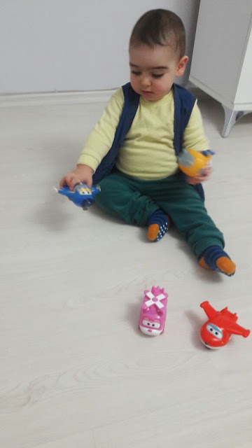 Karakter Dükkanı Alışverişi Karakter Dükkanı Alışverişi