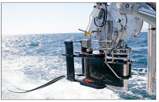 Гидролокатор VDS-100 в процессе спуска