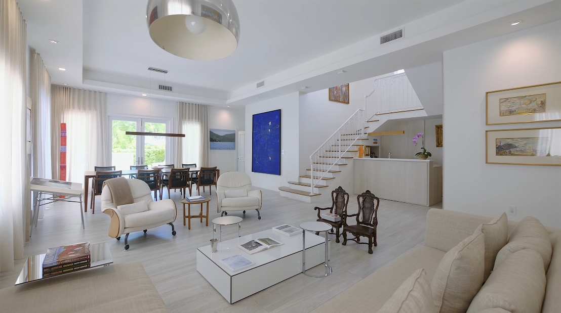 Tour 16 Turtle Walk, Key Biscayne Luxury Home vs. 39 Interior Design Photos