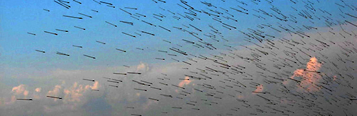 летящая стрела. стрела в небе. летающая стрела. стрела в небе. стрела в небе.